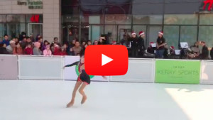 Eiskunstlauf auf Kunststoff-Eis (Link zum Video).